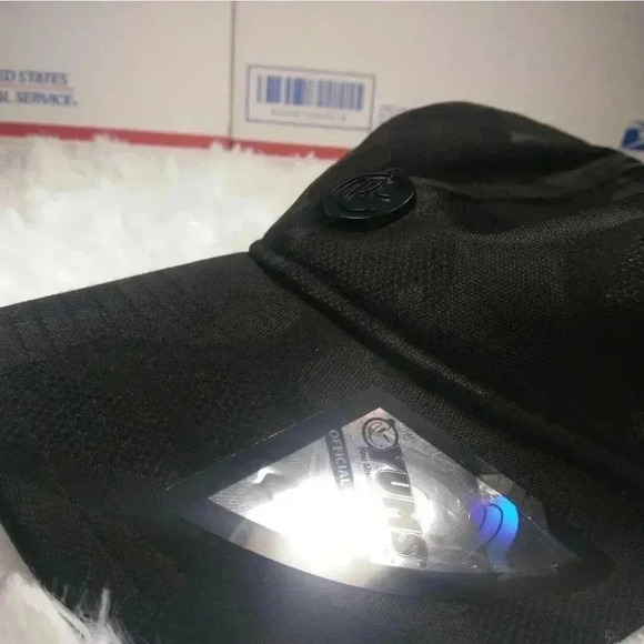 Unisex Yums Adjustable Hat New With tags. - Picture 2 of 6